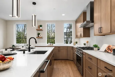 539 NW Juniper Street Issaquah WA 98027