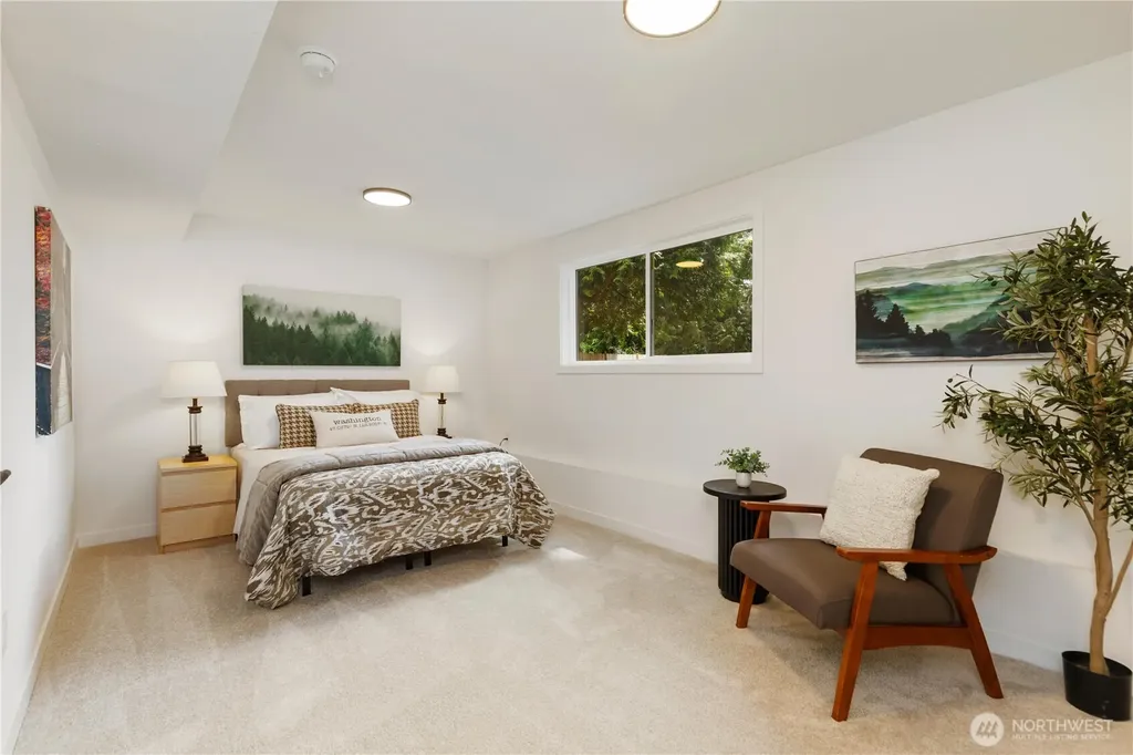 12615 SE 63rd Street Bellevue WA 98006