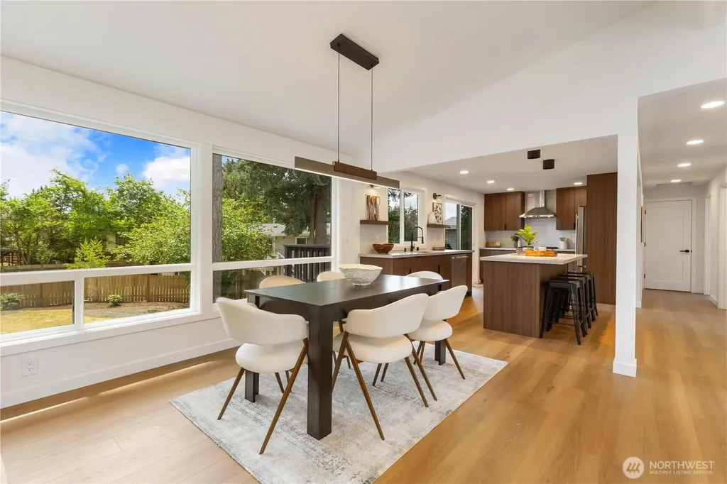12615 SE 63rd Street Bellevue WA 98006