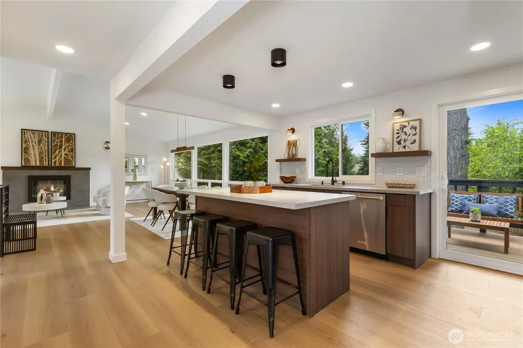 12615 SE 63rd Street Bellevue WA 98006