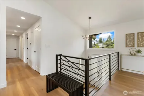 12615 SE 63rd Street Bellevue WA 98006