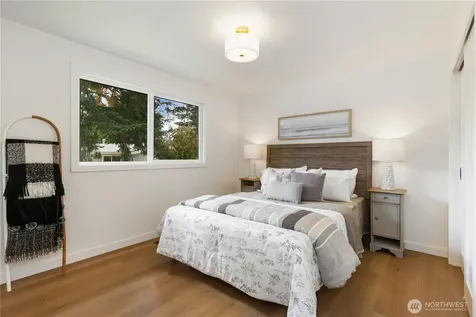 12615 SE 63rd Street Bellevue WA 98006