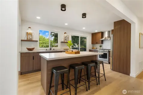 12615 SE 63rd Street Bellevue WA 98006