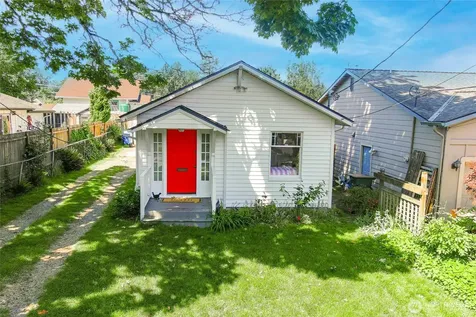 4051 19th Avenue SW Seattle WA 98106