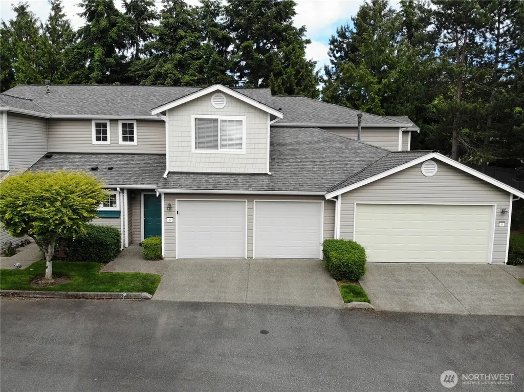 4802 Nassau Avenue NE Tacoma WA 98422