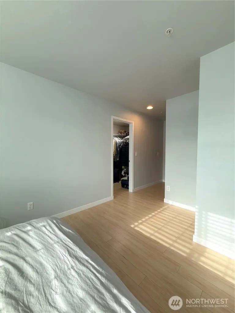 4802 Nassau Avenue NE Tacoma WA 98422