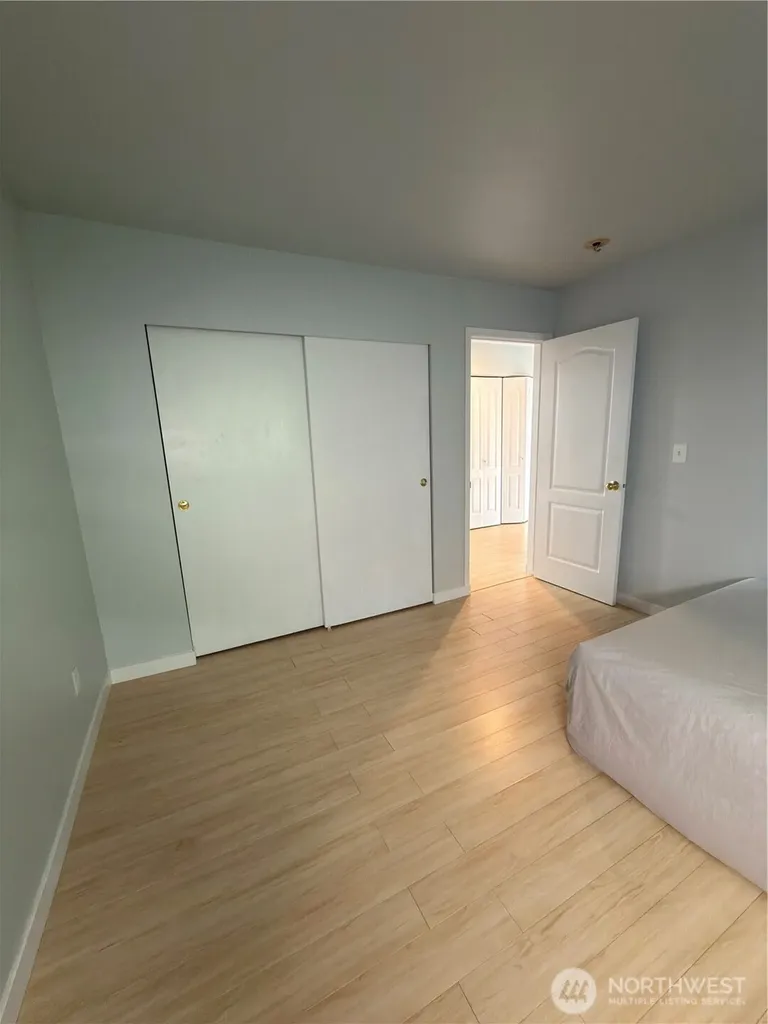 4802 Nassau Avenue NE Tacoma WA 98422