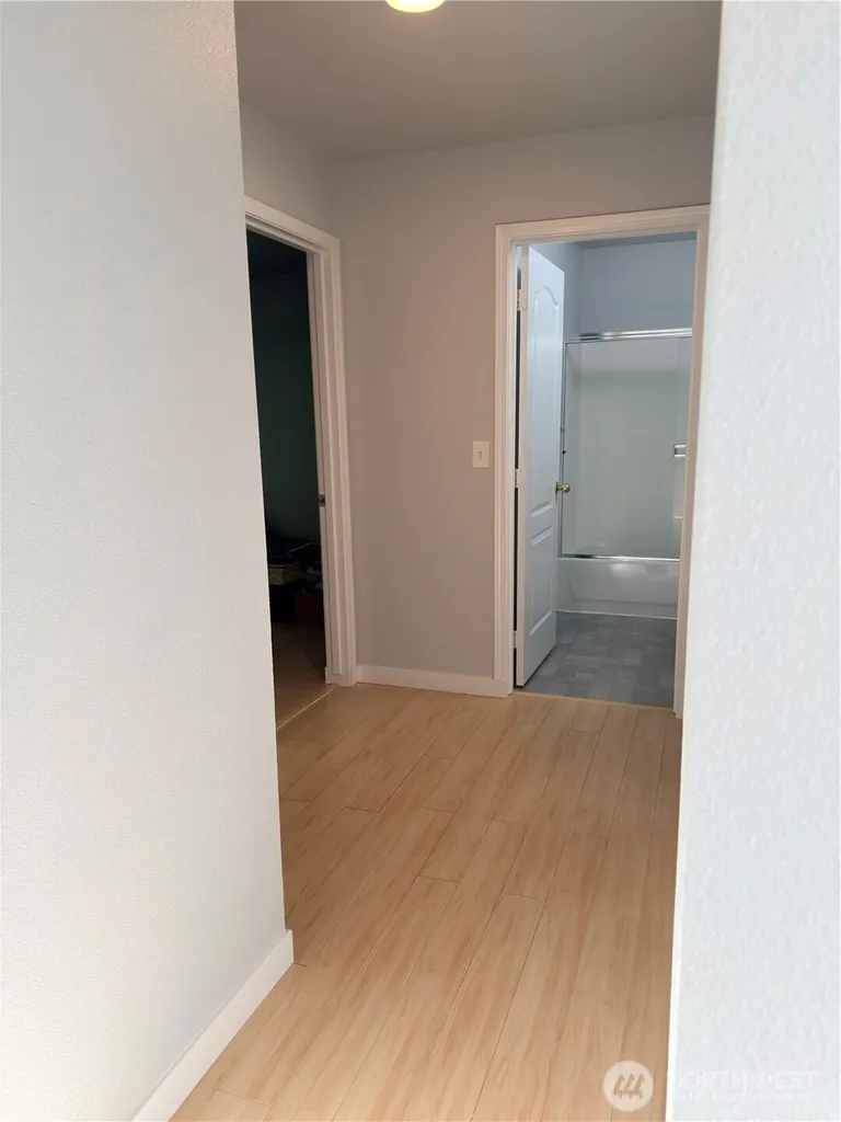 4802 Nassau Avenue NE Tacoma WA 98422