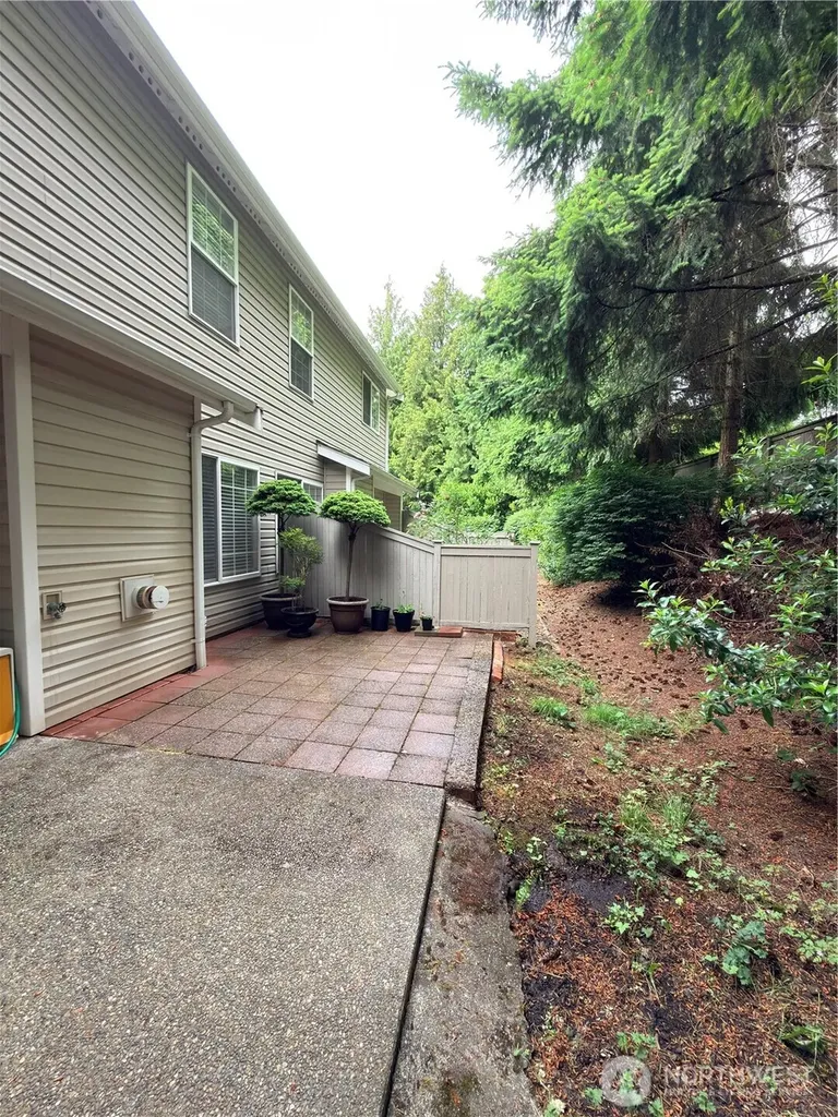 4802 Nassau Avenue NE Tacoma WA 98422