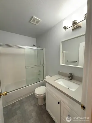 4802 Nassau Avenue NE Tacoma WA 98422