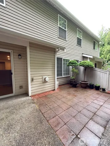 4802 Nassau Avenue NE Tacoma WA 98422