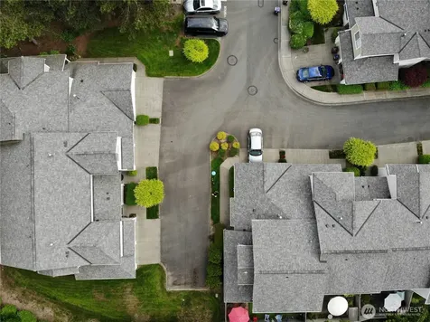 4802 Nassau Avenue NE Tacoma WA 98422