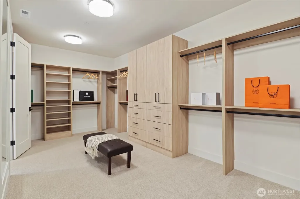 13310 NE 112th Place Redmond WA 98052