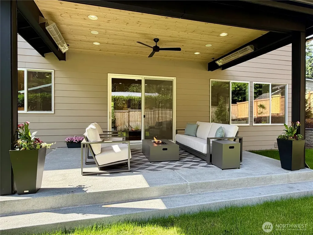 13310 NE 112th Place Redmond WA 98052
