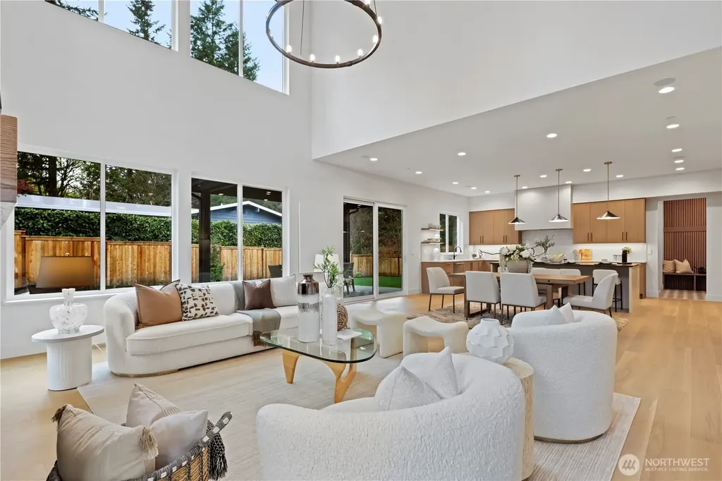 13310 NE 112th Place Redmond WA 98052