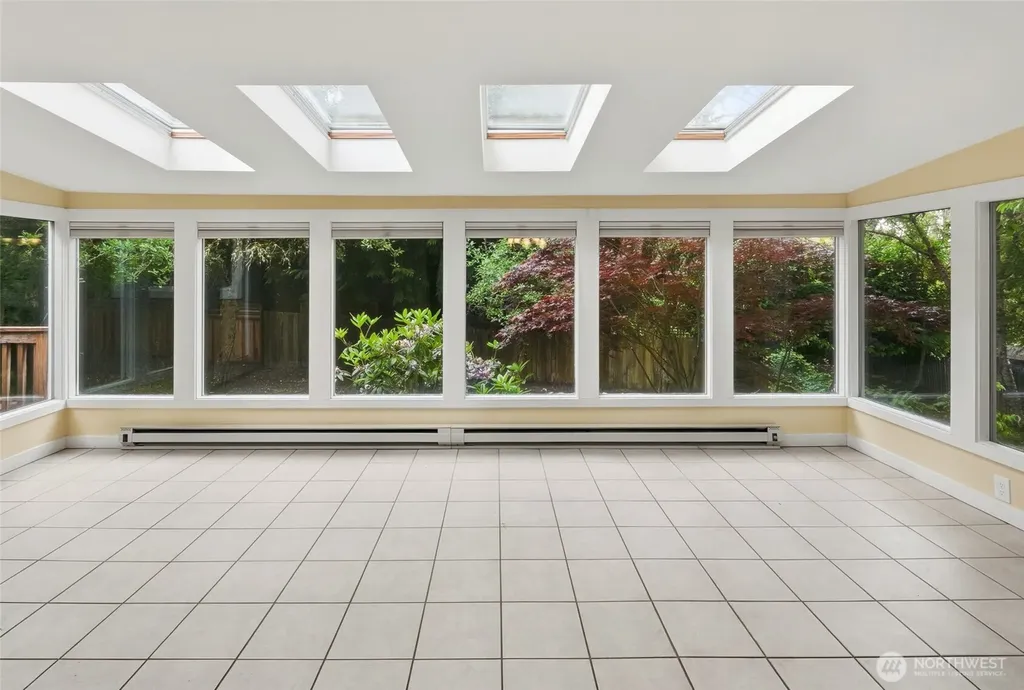 3815 NE 113th Street Seattle WA 98125