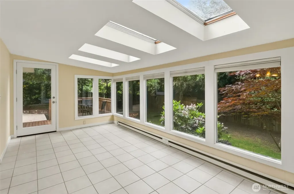 3815 NE 113th Street Seattle WA 98125