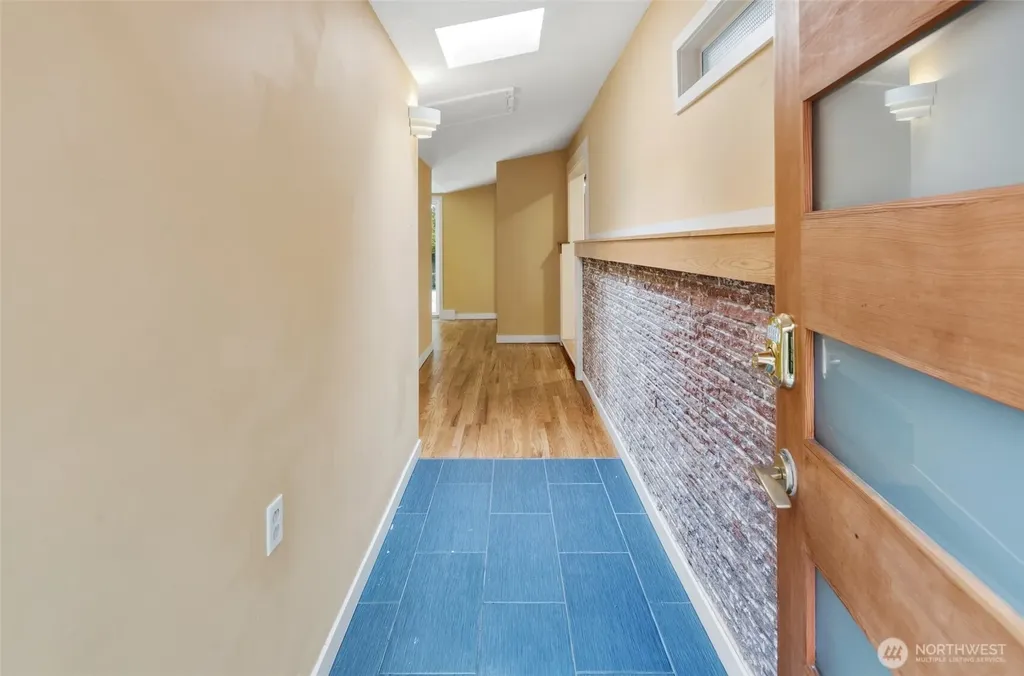 3815 NE 113th Street Seattle WA 98125