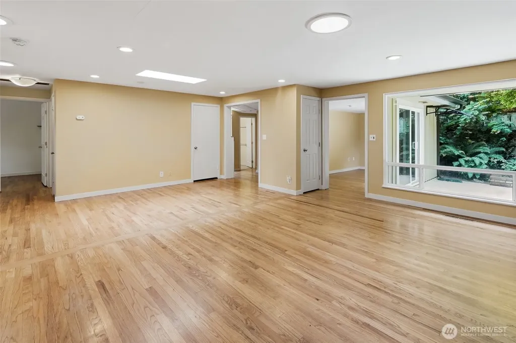 3815 NE 113th Street Seattle WA 98125