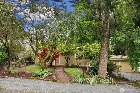 3815 NE 113th Street Seattle WA 98125