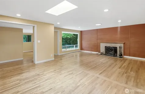 3815 NE 113th Street Seattle WA 98125
