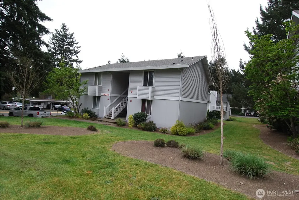 34025 1st Place S Federal Way WA 98003