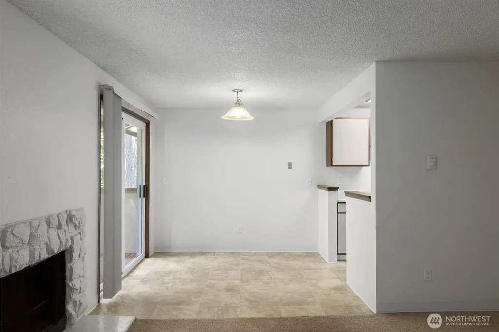 34025 1st Place S Federal Way WA 98003