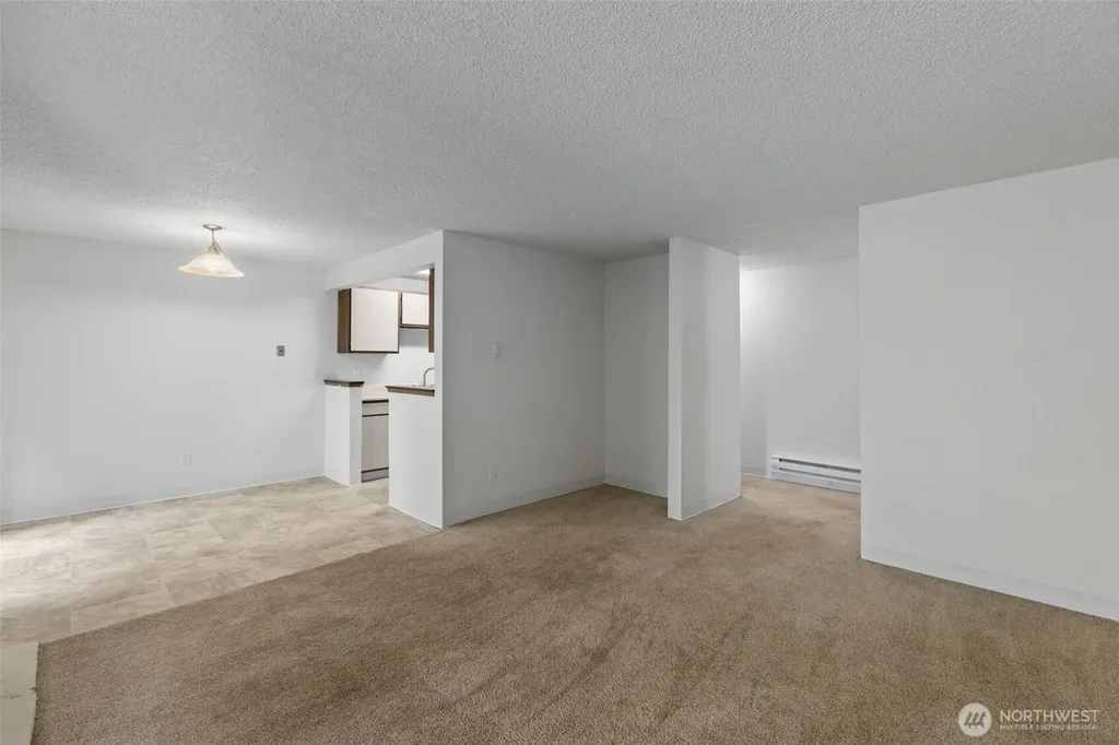 34025 1st Place S Federal Way WA 98003