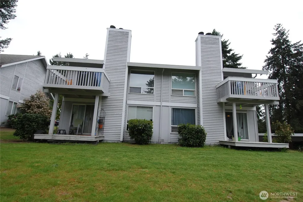 34025 1st Place S Federal Way WA 98003