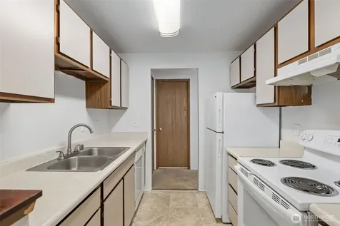 34025 1st Place S Federal Way WA 98003
