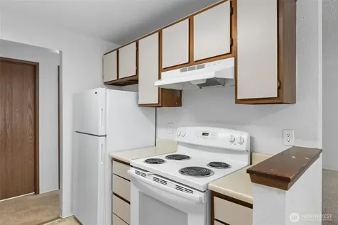 34025 1st Place S Federal Way WA 98003
