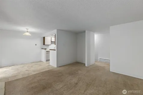 34025 1st Place S Federal Way WA 98003