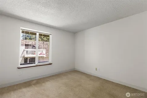 34025 1st Place S Federal Way WA 98003