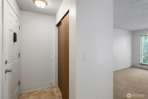 34025 1st Place S Federal Way WA 98003