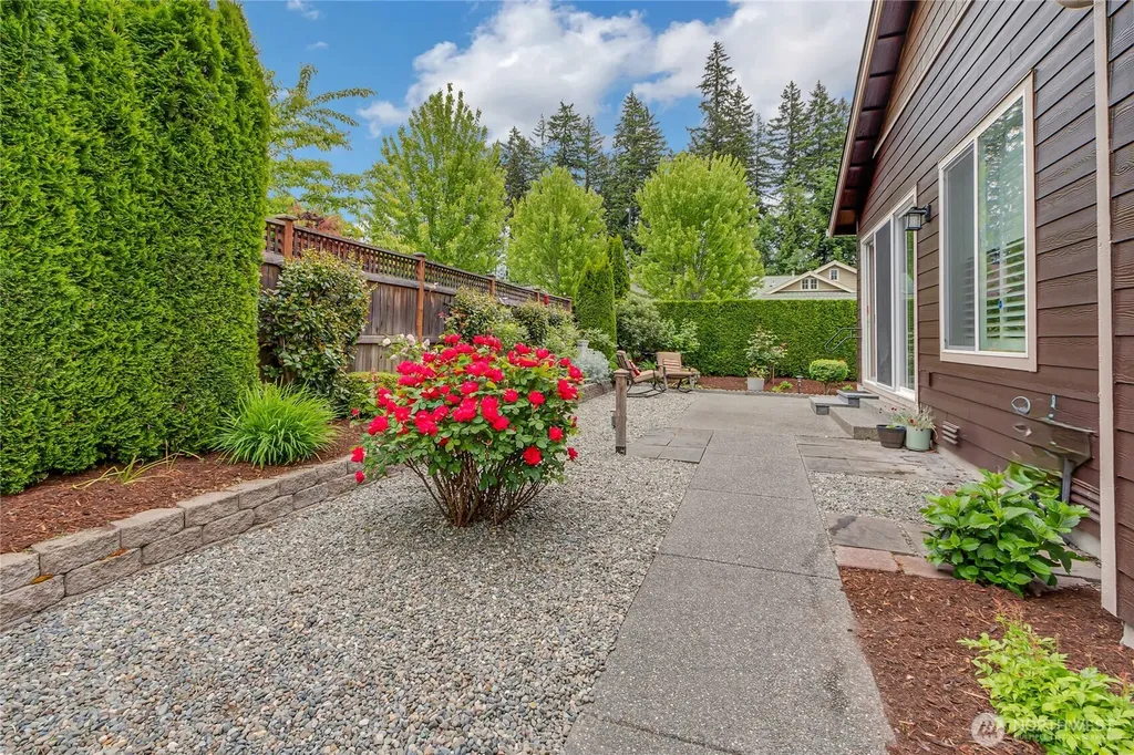 18727 145th Street E Bonney Lake WA 98391