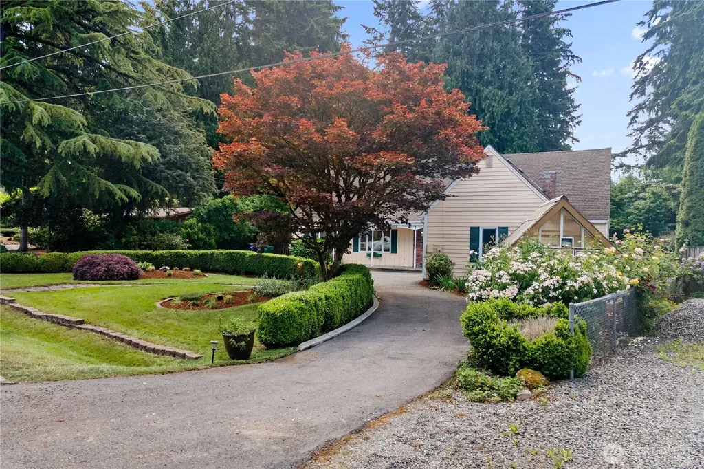 2401 SW 316th Street Federal Way WA 98023