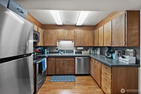 818 W Argand Street Seattle WA 98119