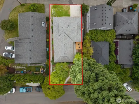 818 W Argand Street Seattle WA 98119