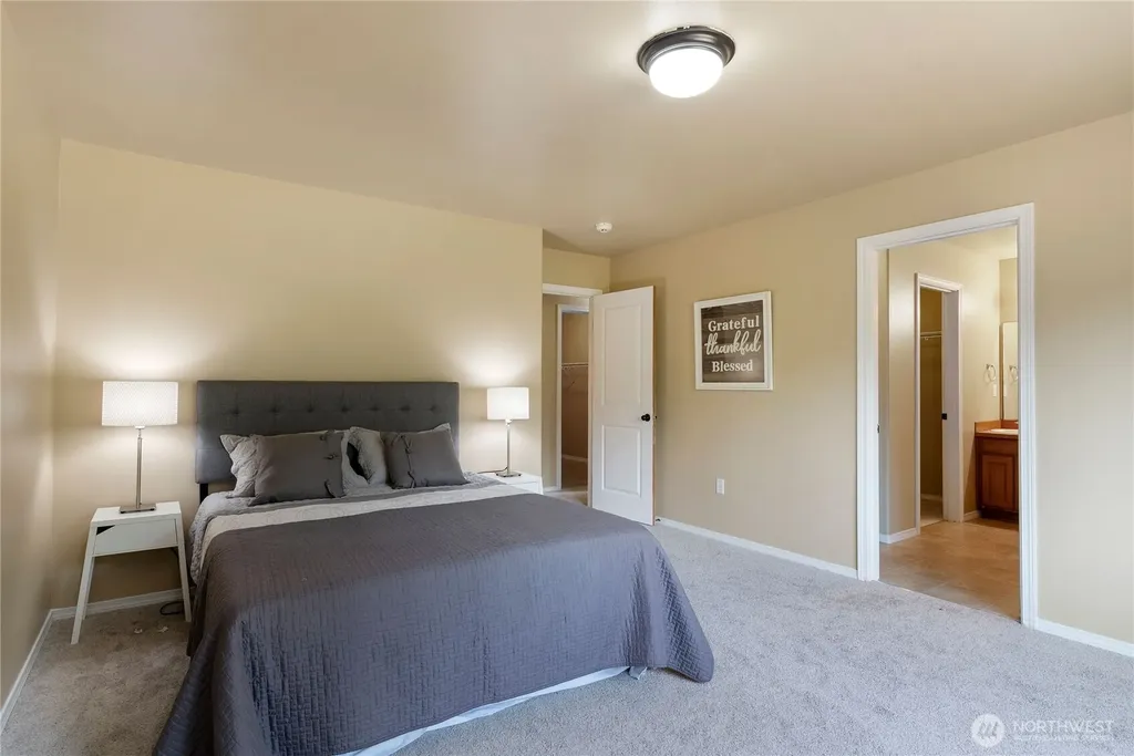 6401 151st Street NW Gig Harbor WA 98332