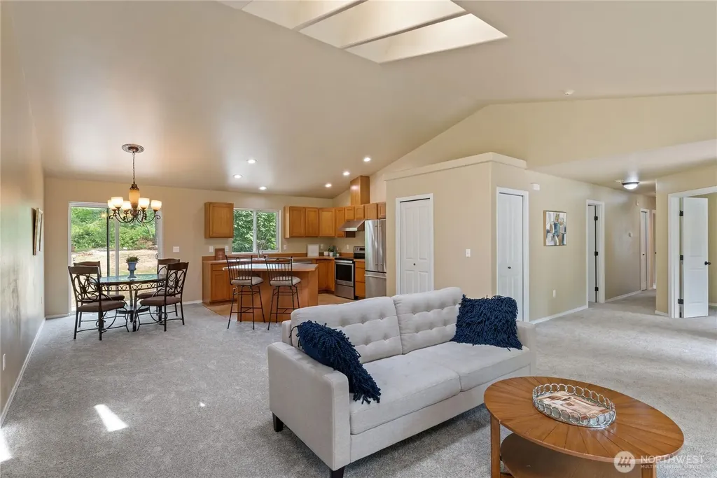 6401 151st Street NW Gig Harbor WA 98332