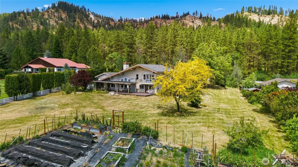 10735 Titus Road Leavenworth WA 98826