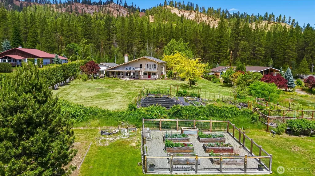 10735 Titus Road Leavenworth WA 98826