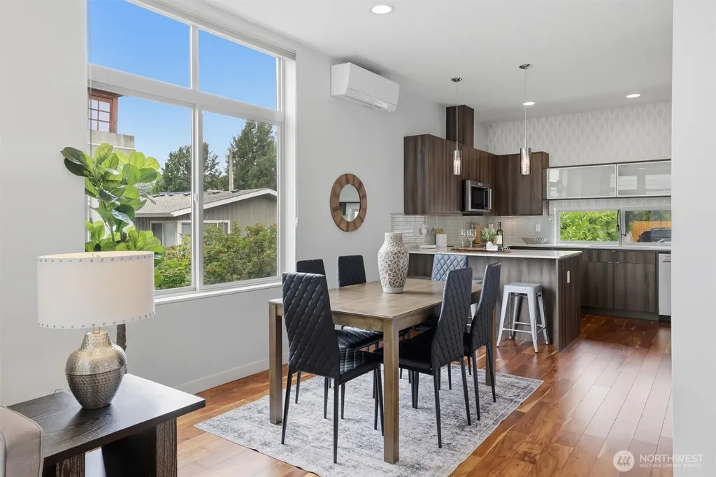 3655 Francis Avenue N Seattle WA 98103