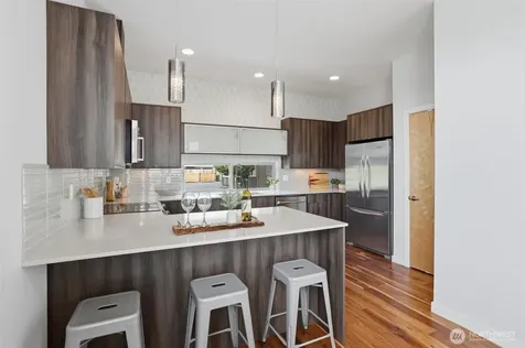 3655 Francis Avenue N Seattle WA 98103