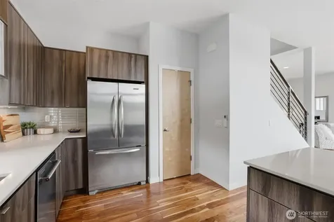 3655 Francis Avenue N Seattle WA 98103