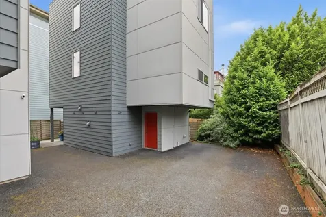3655 Francis Avenue N Seattle WA 98103