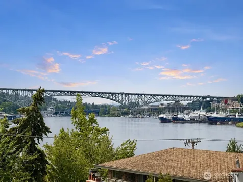 2326 Minor Avenue E Seattle WA 98102