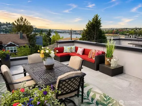 2326 Minor Avenue E Seattle WA 98102