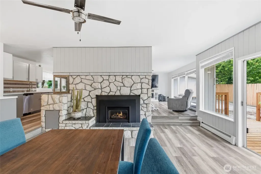 12828 78th Avenue S Seattle WA 98178