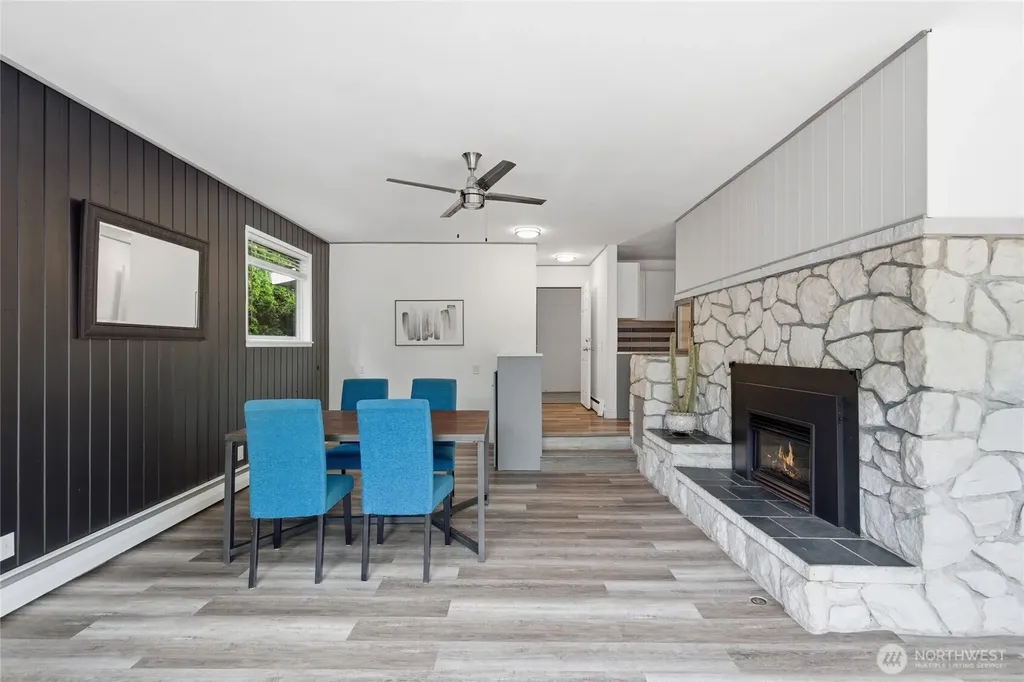 12828 78th Avenue S Seattle WA 98178